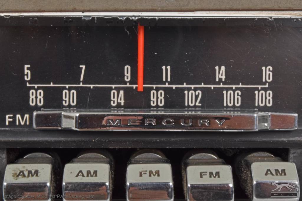 Radio - AM-FM - Functional - Used ~ 1967 Mercury Cougar - 19007
