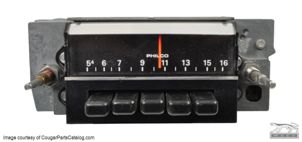Radio - AM - Functional - Used ~ 1971 Mercury Cougar / 1971 Ford Mustang - 19639