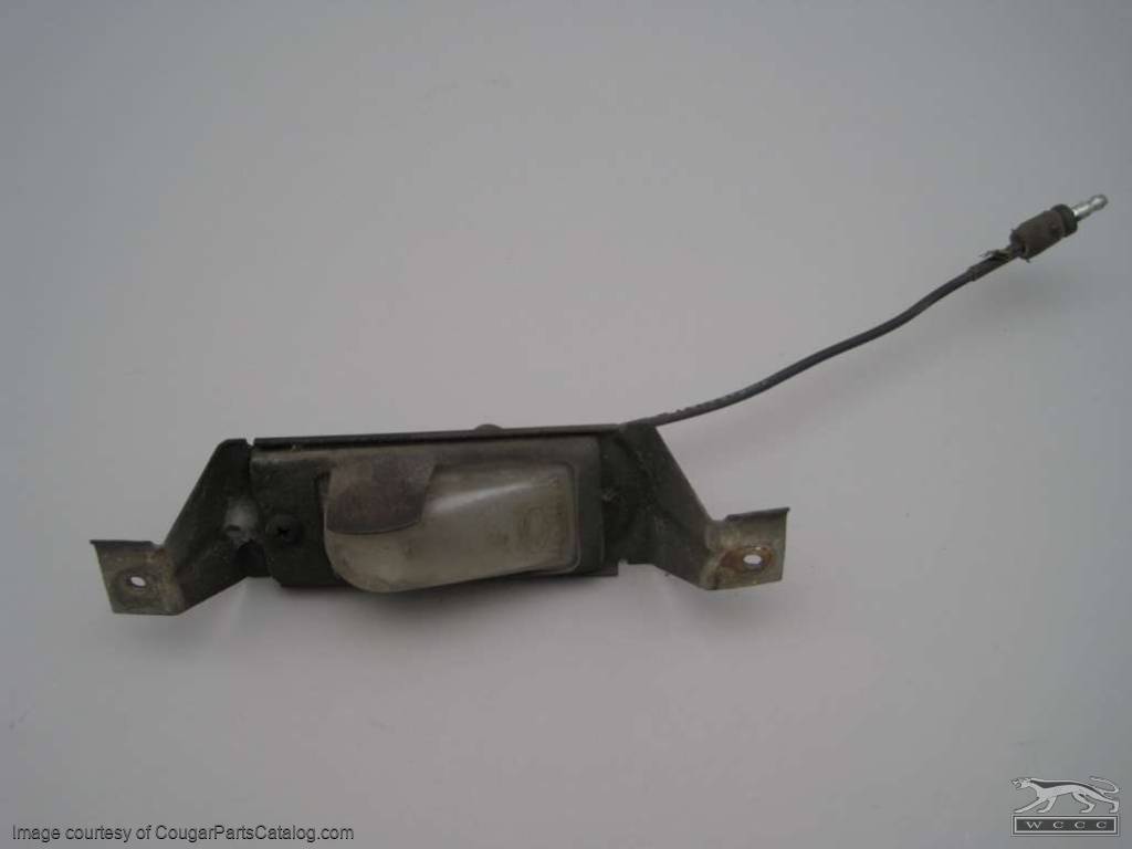 License Plate Light Assembly - Used ~ 1971 - 1972 Mercury Cougar - 25335