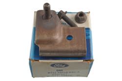 Seat Hinge - Repair Bracket - Passenger Inner - NOS ~ 1968 - 1970 Mercury Cougar / 1968 - 1970 Ford Mustang  new,nos,inner,1968,1968 cougar,1968 mustang,1969,1969 cougar,1969 mustang,1970,1970 cougar,1970 mustang,bracket,c8w,c8z,c9w,c9z,cougar,d0w,d0z,ford,ford mustang,hinge,mercury,mercury cougar,mustang,new,repair,repro,reproduction,seat,service,bulletin,recall,L,bracket,seat,repair,bucket,warranty,driver,drivers,driver's,passenger,passengers,passenger's,side,32365,pin