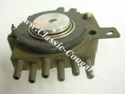 Switch - A/C Vacuum Switch - NOS ~ 1969 - 1972 Mercury Cougar / 1969 - 1972 Ford Mustang c9zz-19b888-a,95.85 1969,1969 cougar,1969 mustang,1970,1970 cougar,1970 mustang,1971,1971 cougar,1971 mustang,1972,1972 cougar,1972 mustang,air,c9w,c9z,conditioning,cougar,d0w,d0z,d1w,d1z,d2w,d2z,ford,ford mustang,mercury,mercury cougar,mustang,new,new old stock,nos,old,stock,switch,vacuum,Air Conditioning,,24828